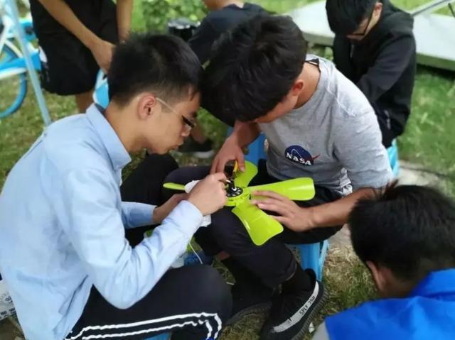 JDB电子 JDB夺宝电子教育部发布“新课标”中小学劳动课学做饭修家电？预计9月实施(图8)