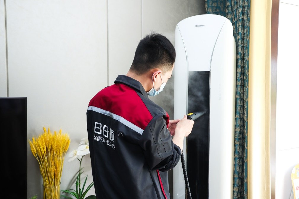 JDB电子 JDB夺宝电子日日顺开启“家电除菌清洗进社区”活动为用户健康保驾护航(图1)
